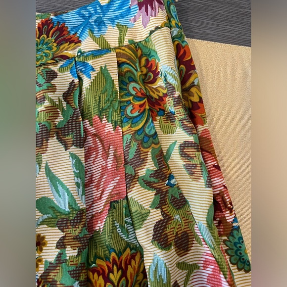NWT Postella Anthropologie 100% Silk Skirt Floral Granny Sofa Print Pleats L XE - Picture 2 of 5